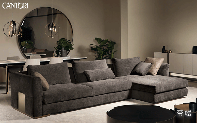 提升客厅颜值 这三个意大利轻奢沙发品牌必不可少！